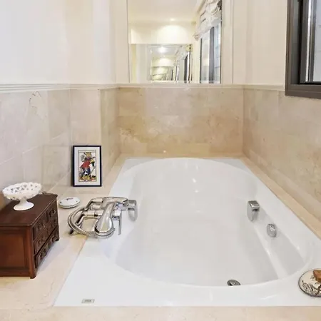 Casa Blanca Apartment