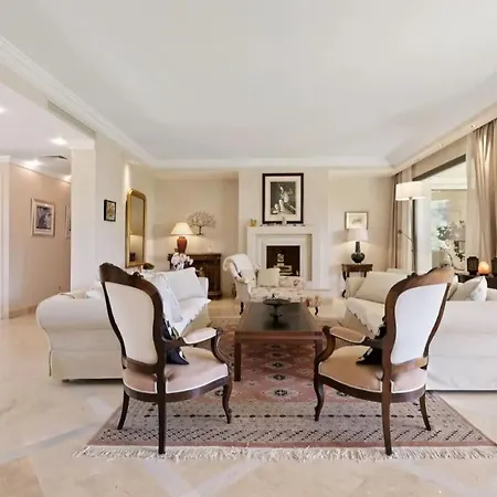Apartment Casa Blanca